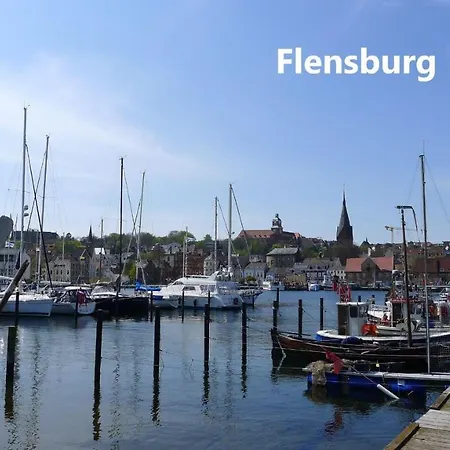 Seeblick I - Geraeumige 90qm - Ganzes Haus - 50m Zum Naturstrand - Mit Terrasse Und Grossem Garten - Kueche Neu